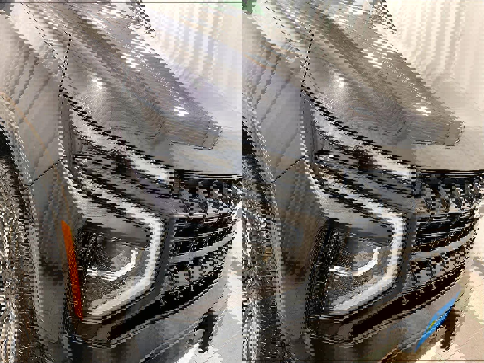 Used 2025 Chevrolet Tahoe Z71 image 32