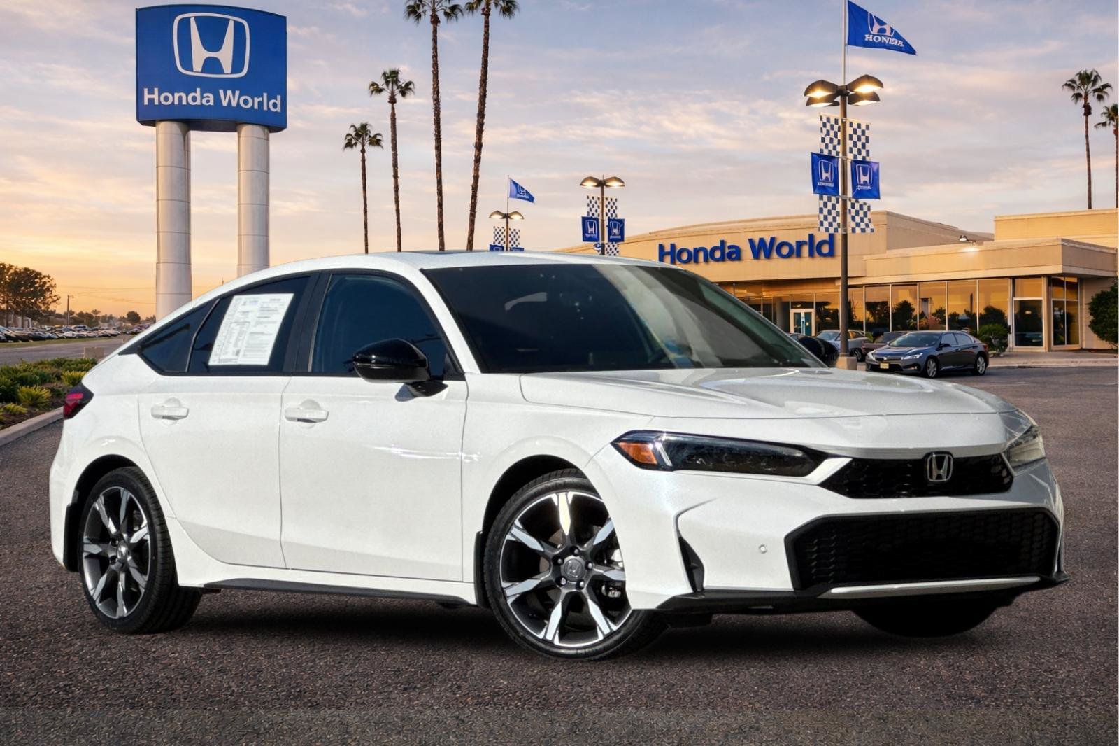 Used 2025 Honda Civic Sport Touring image 2