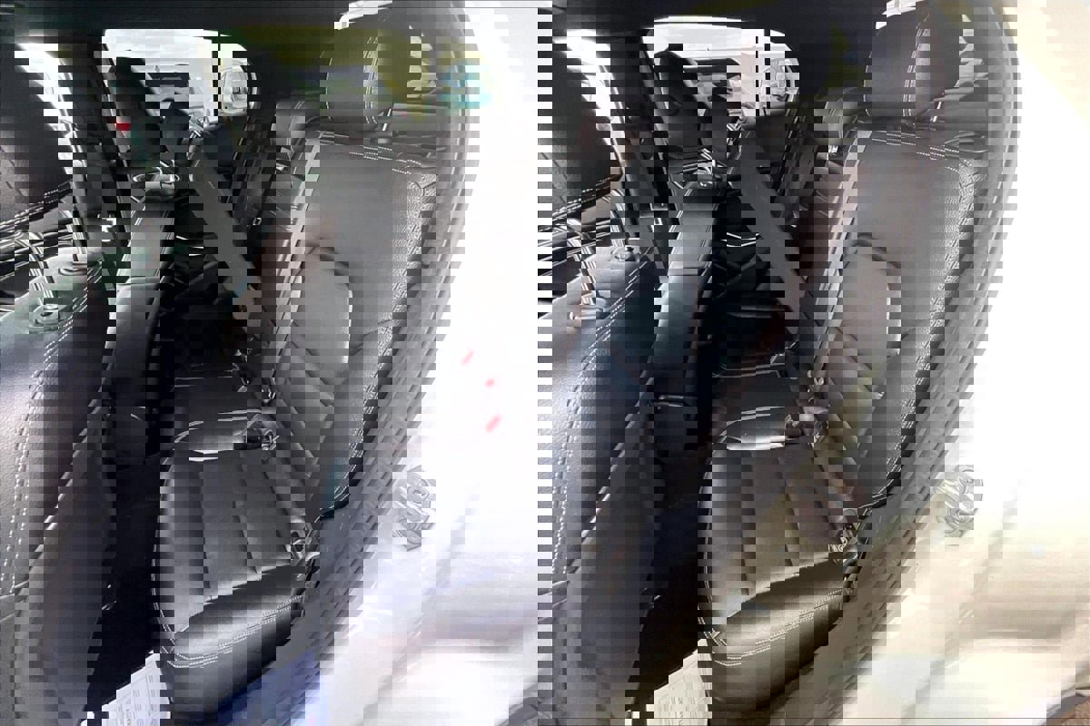 Used 2016 Mercedes-Benz GLA 250 image 24