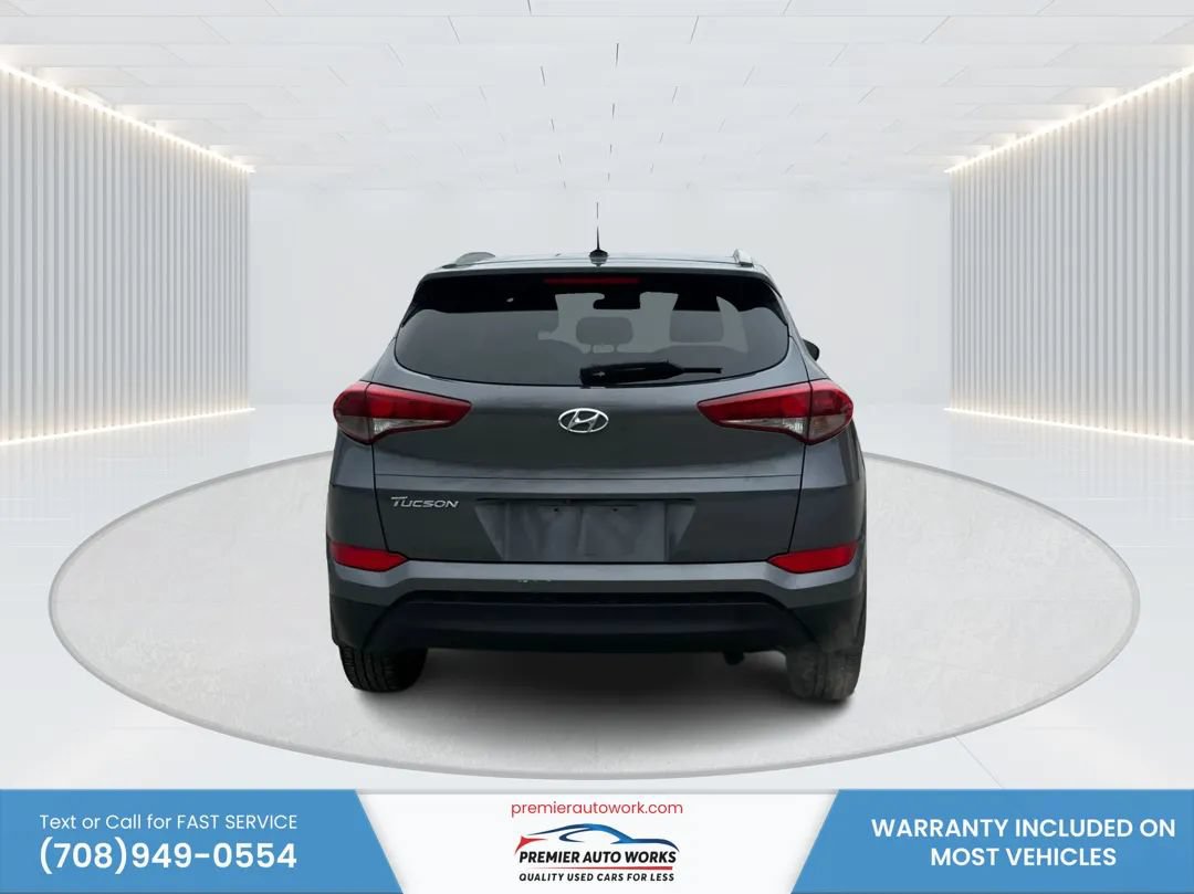 Used 2016 Hyundai Tucson SE w/ Option Group 02 FWD image 5