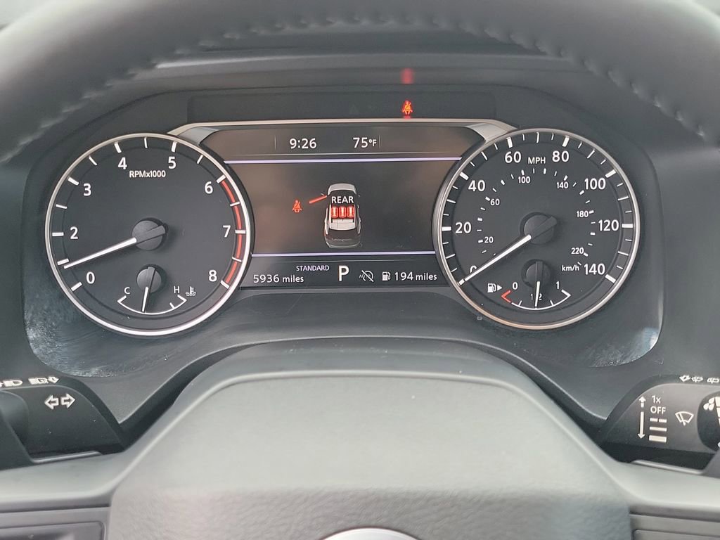 Certified 2025 Nissan Rogue SV image 31