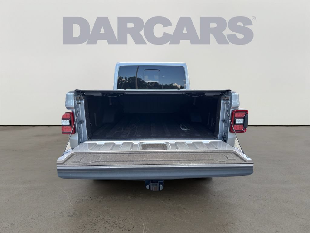 Used 2021 Jeep Gladiator Rubicon AWD/4WD image 14