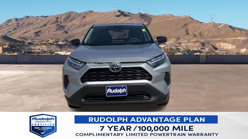 Used 2024 Toyota RAV4 LE image 8