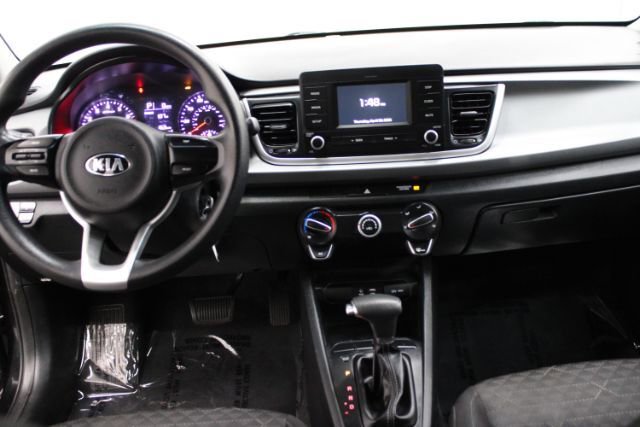 Used 2018 Kia Rio LX FWD image 2