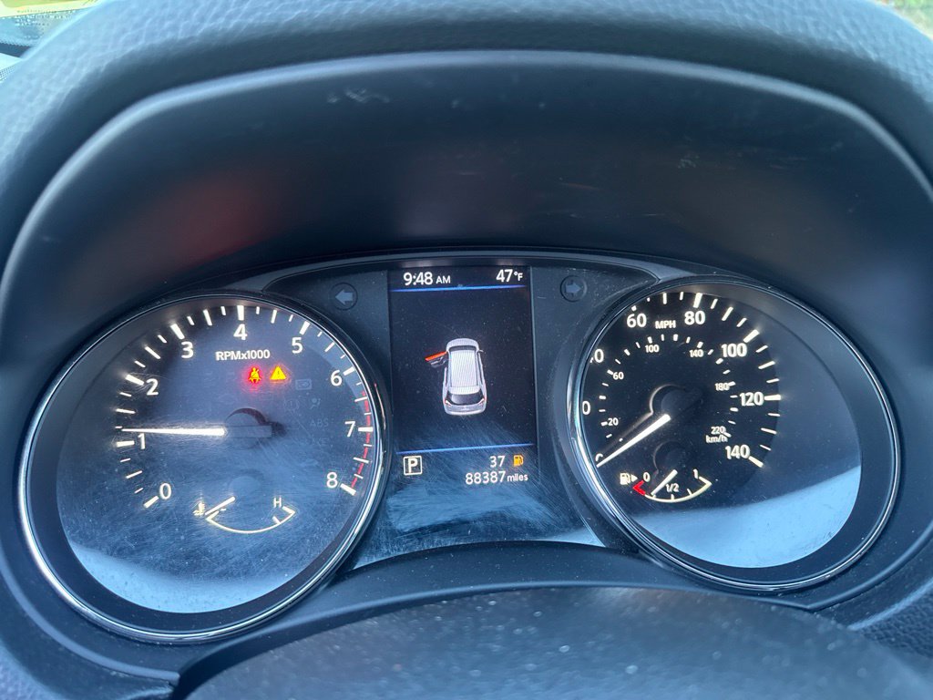 Used 2020 Nissan Rogue SV AWD/4WD image 10