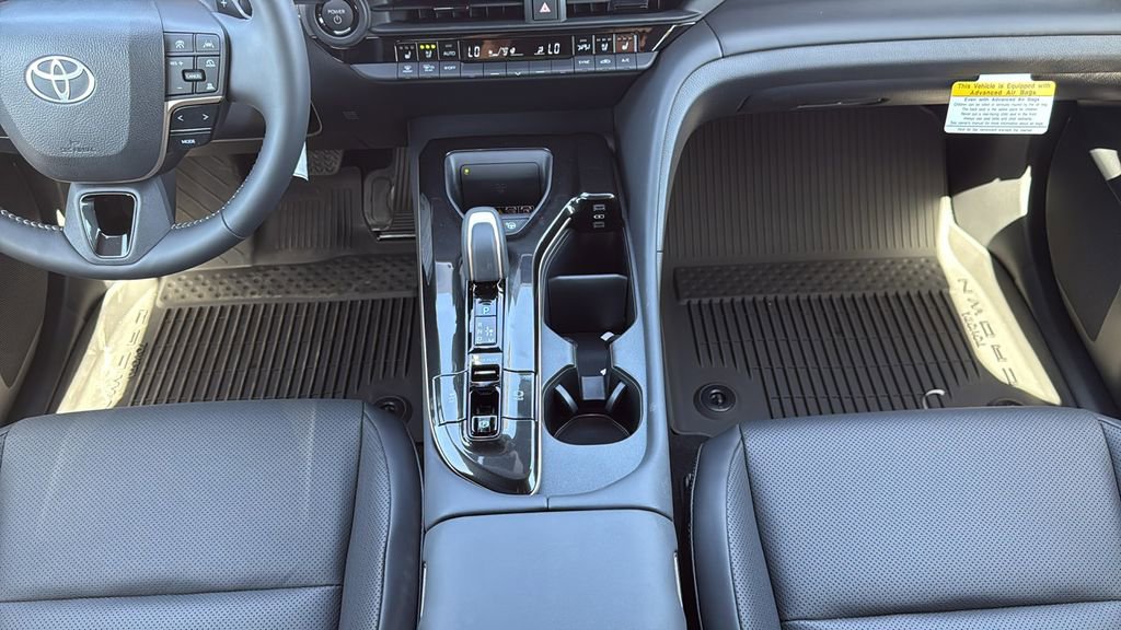 New 2026 Toyota Crown Platinum image 24