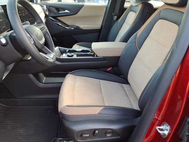 New 2026 Chevrolet Equinox ACTIV w/ LPO, Floor Liner Package image 7