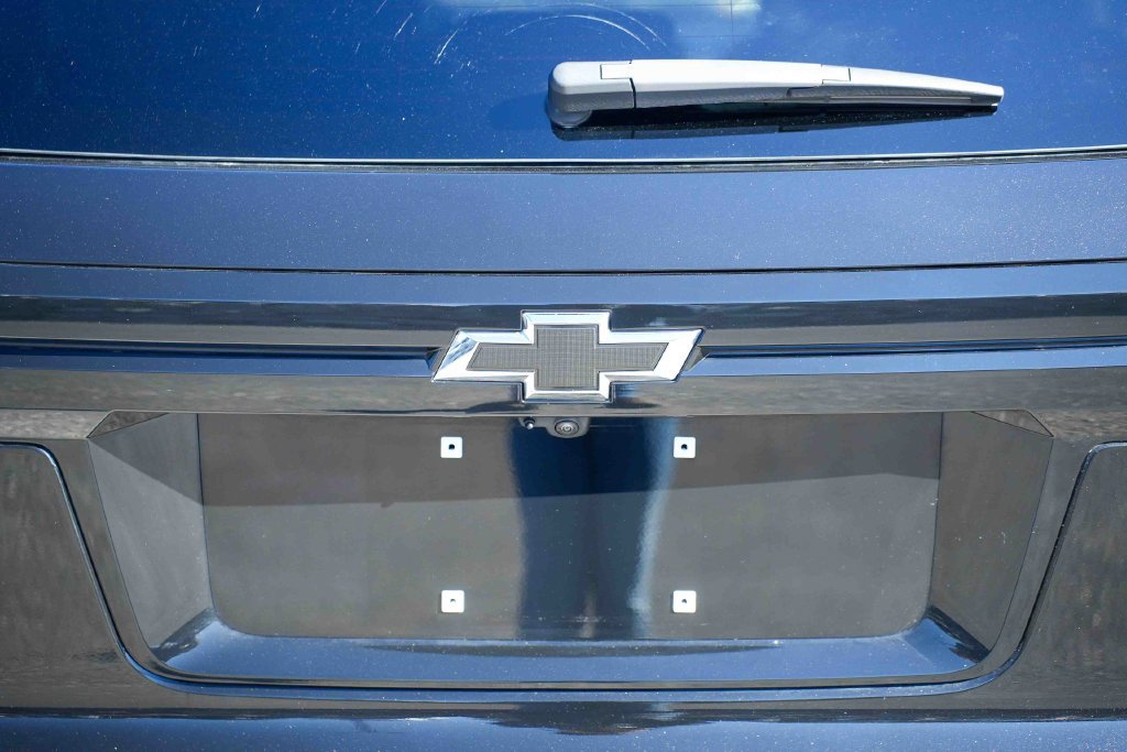 Used 2025 Chevrolet Traverse RS AWD/4WD image 11
