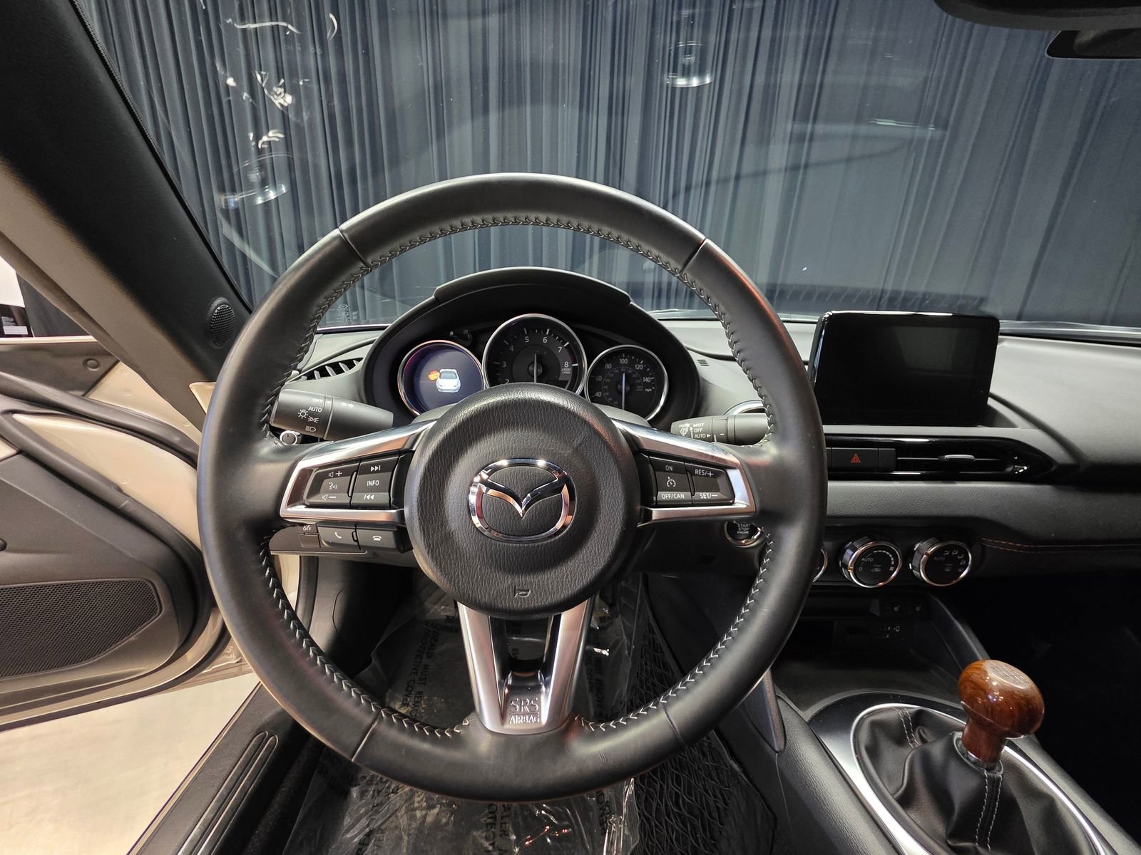 Used 2022 MAZDA MX-5 Miata Grand Touring RWD image 37