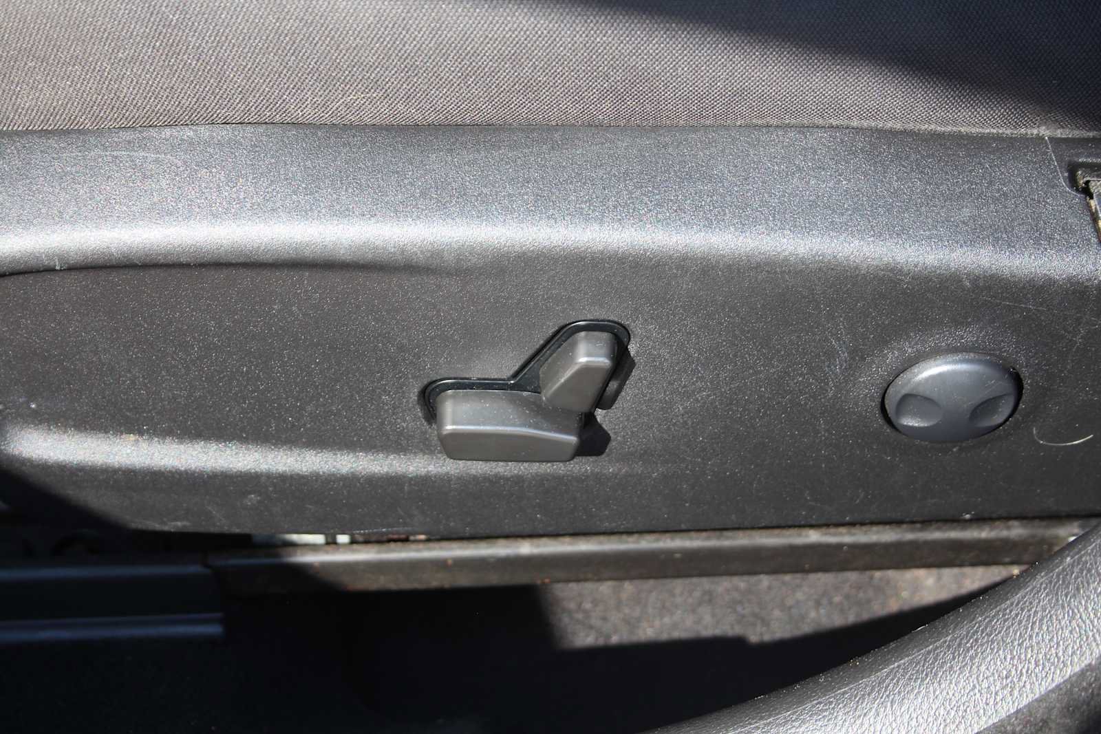 Used 2022 Dodge Charger SXT RWD image 21
