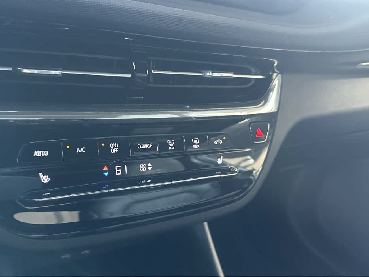 New 2026 Buick Envista Sport Touring FWD image 20