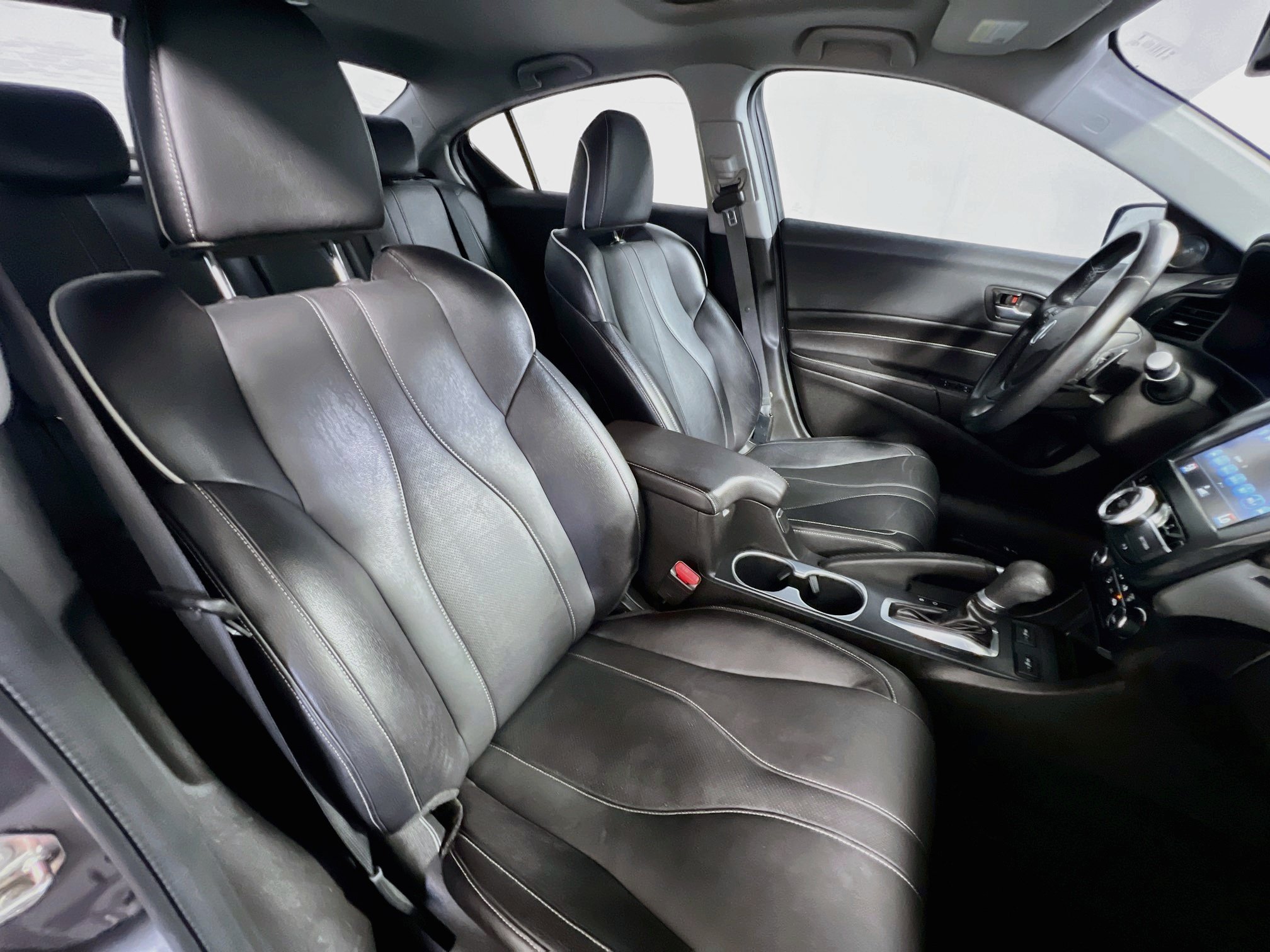 Used 2019 Acura ILX w/ Premium Package FWD image 30