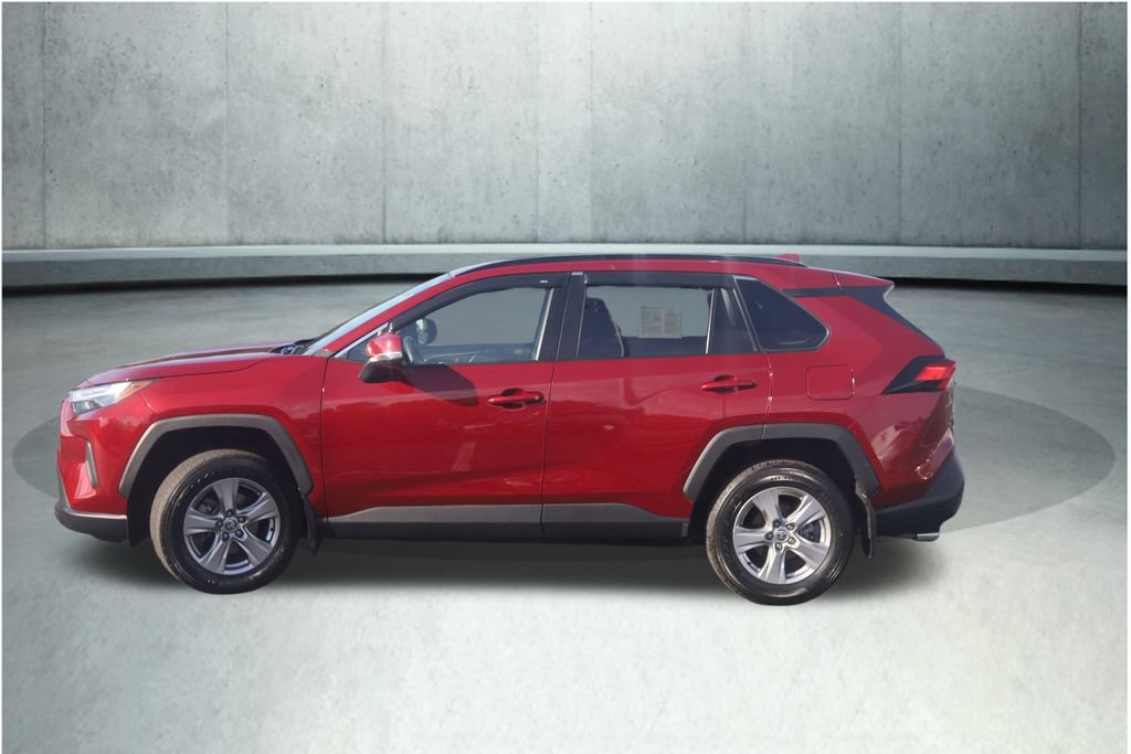 Used 2022 Toyota RAV4 XLE w/ Convenience Package AWD/4WD image 17