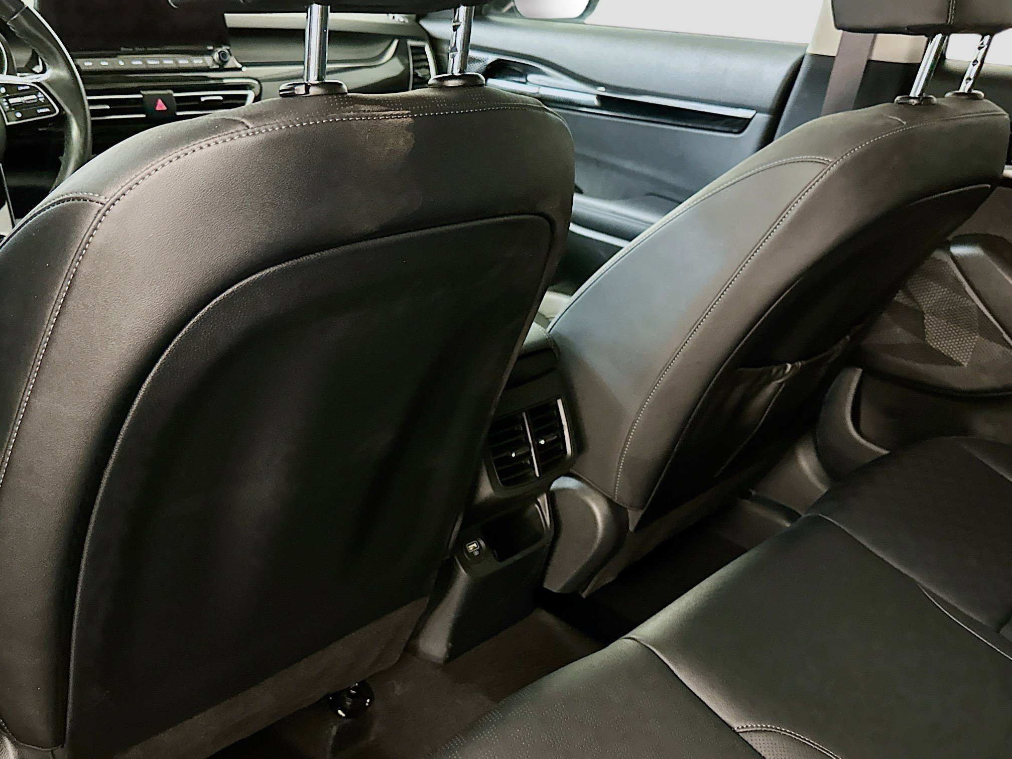 Used 2023 Kia Seltos EX image 29