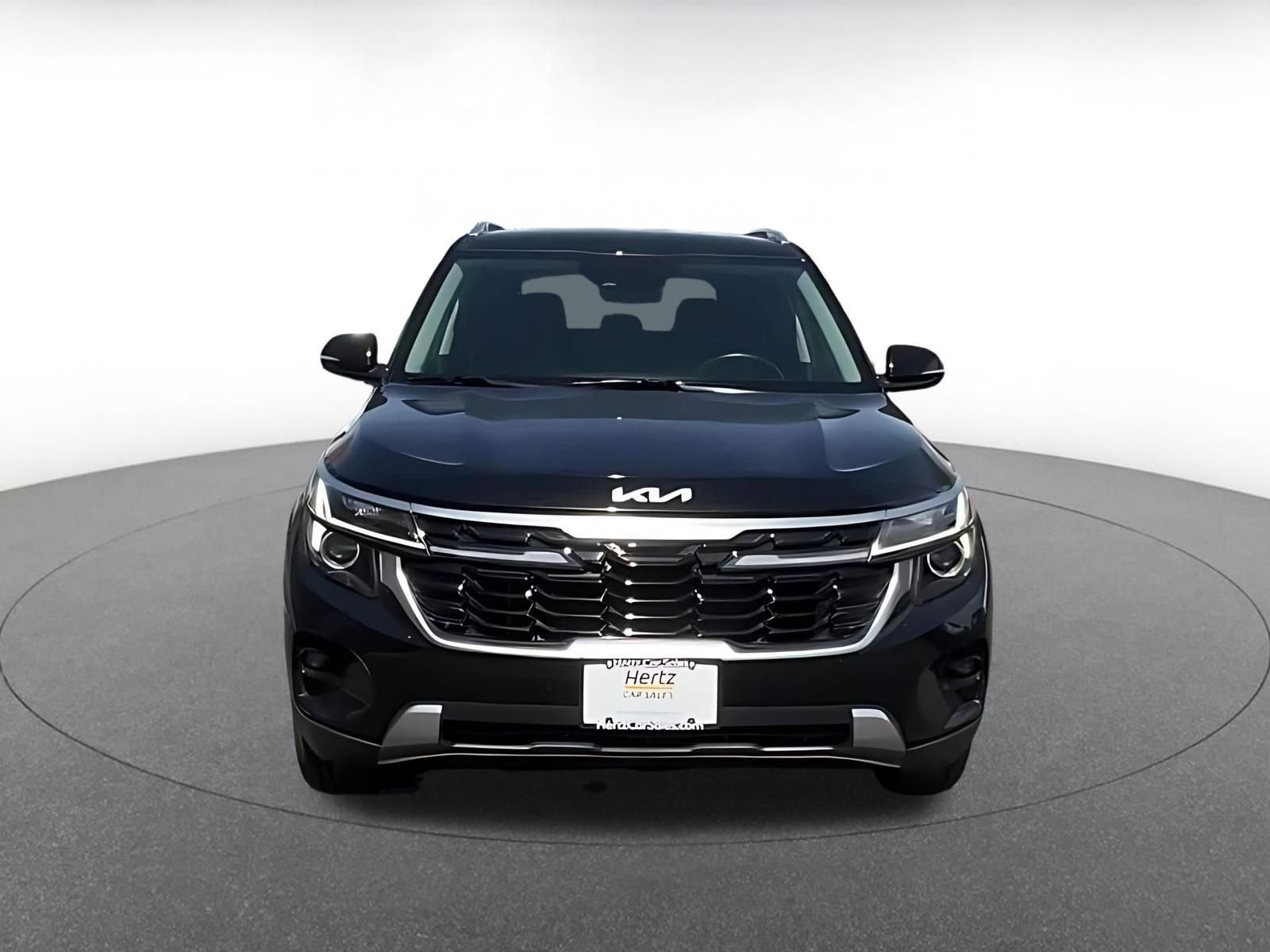 Used 2025 Kia Seltos S image 4