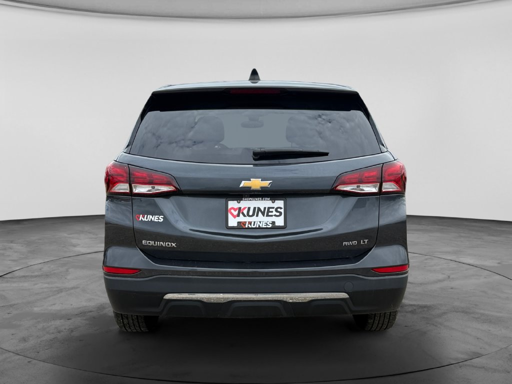 Used 2023 Chevrolet Equinox LT AWD/4WD image 9