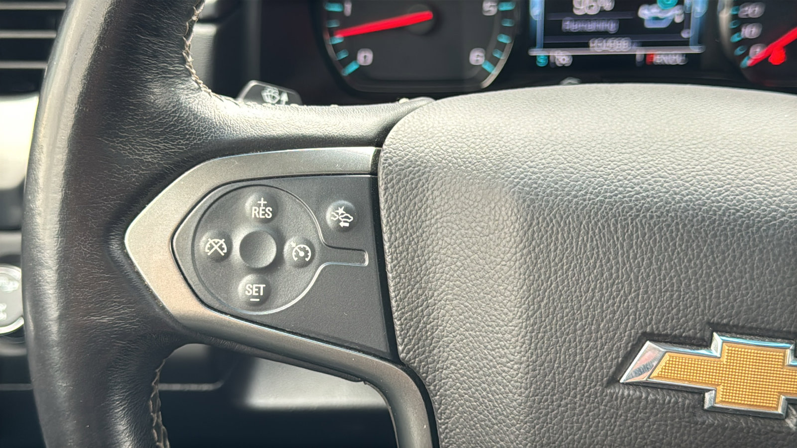 Used 2019 Chevrolet Tahoe LT image 23