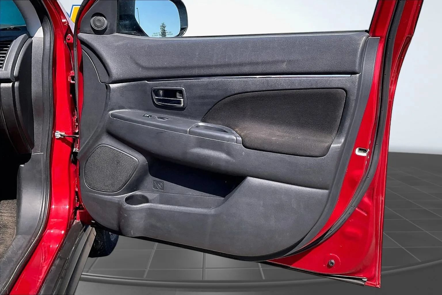 Used 2019 Mitsubishi Outlander Sport ES FWD image 30