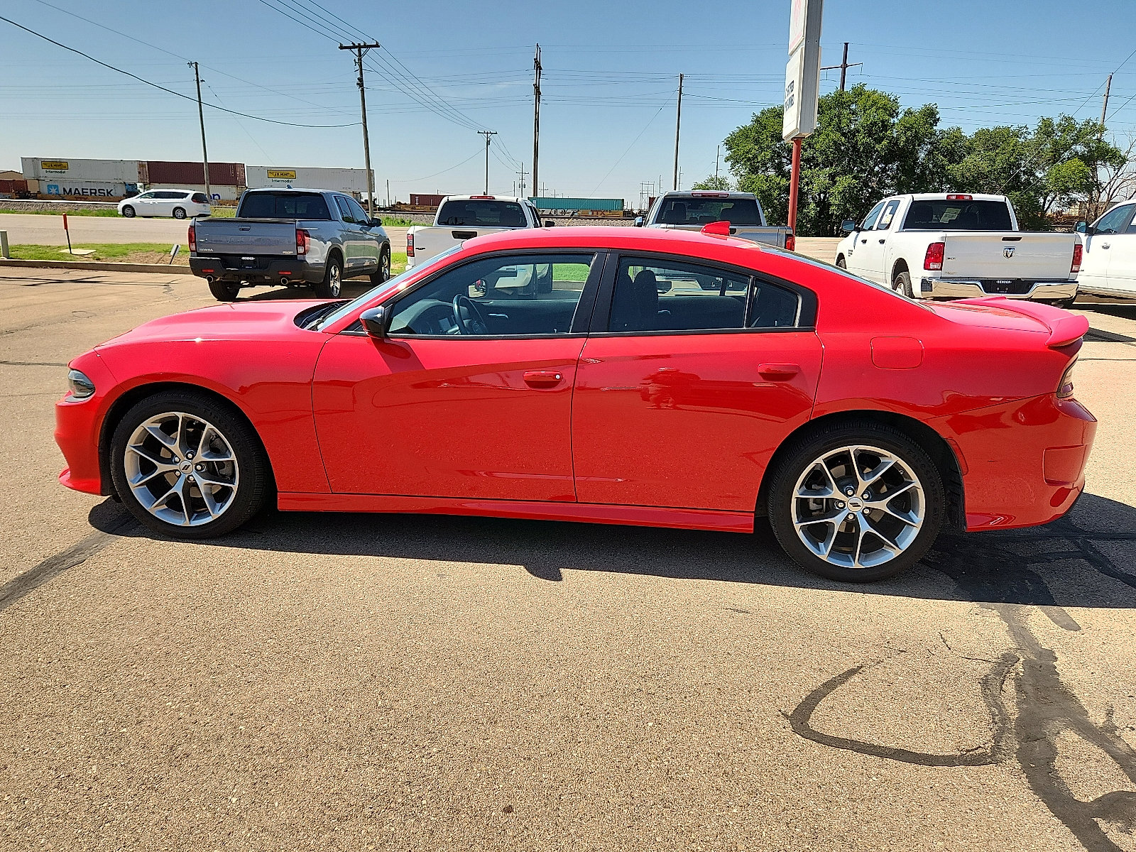 Used 2023 Dodge Charger GT image 2