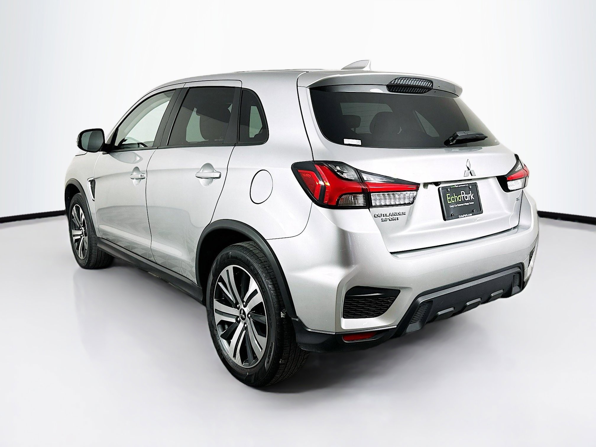 Used 2024 Mitsubishi Outlander Sport SE image 5