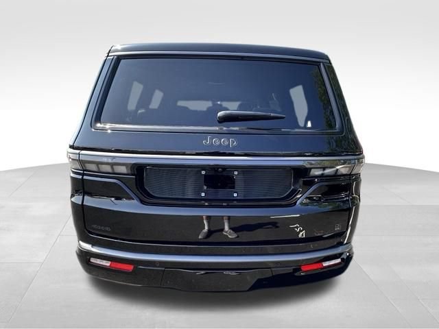 New 2026 Jeep Grand Wagoneer 4WD image 5