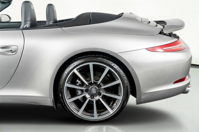 Used 2013 Porsche 911 Carrera image 17