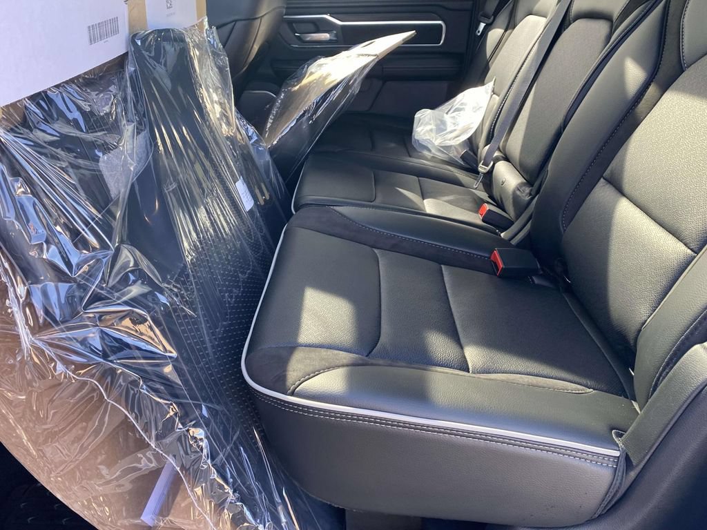 New 2026 RAM 1500 Laramie w/ Night Edition AWD/4WD image 10