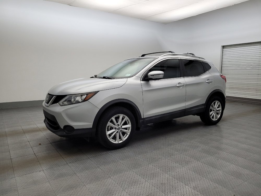 Used 2019 Nissan Rogue Sport SV image 2