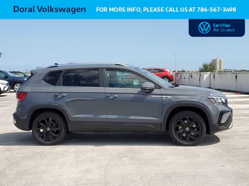 Used 2023 Volkswagen Taos SE image 12