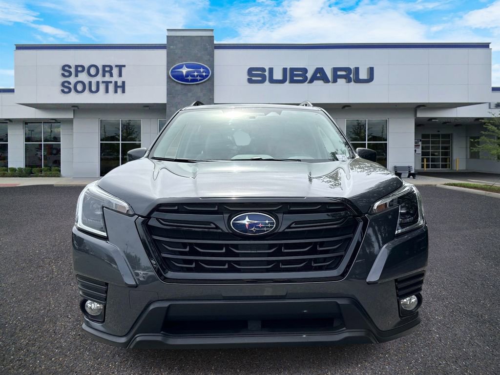 Used 2023 Subaru Forester Premium AWD/4WD image 8