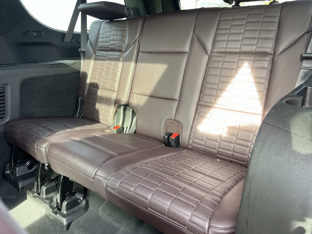 Used 2021 Cadillac Escalade ESV Sport Platinum AWD/4WD image 24