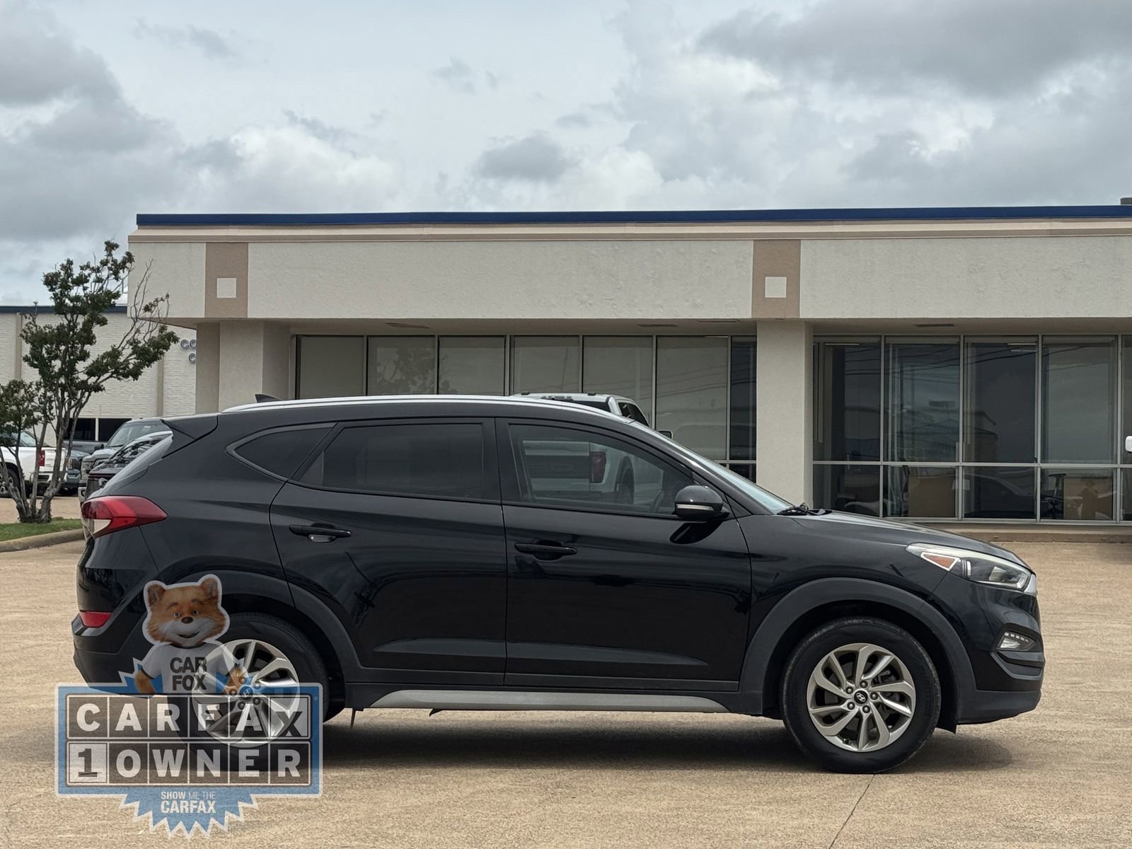 Used 2017 Hyundai Tucson SE Plus FWD image 3