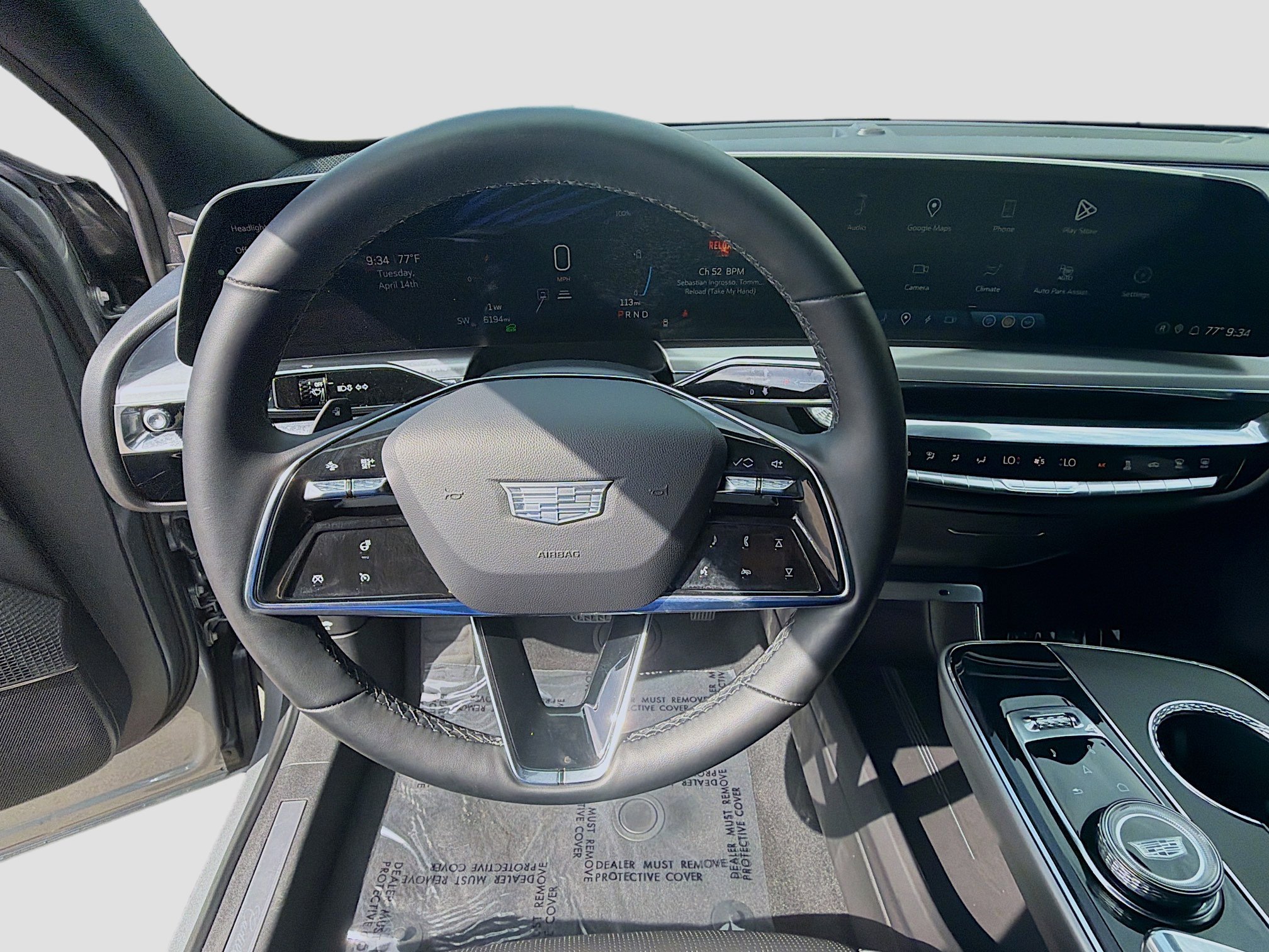 Used 2024 Cadillac Lyriq Luxury image 10