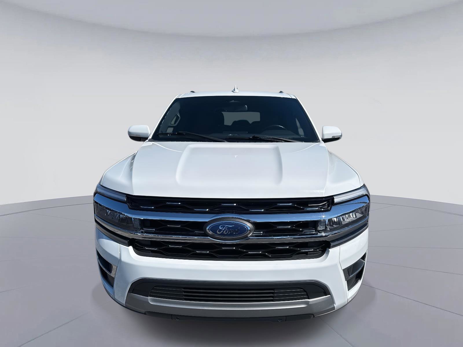 Used 2023 Ford Expedition Limited image 9