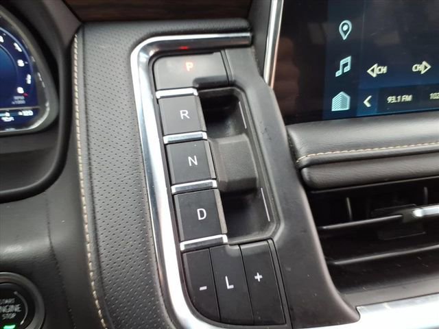 Used 2023 Chevrolet Suburban Premier RWD image 21