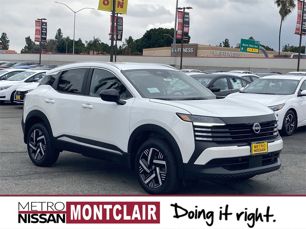 New 2026 Nissan Kicks SV