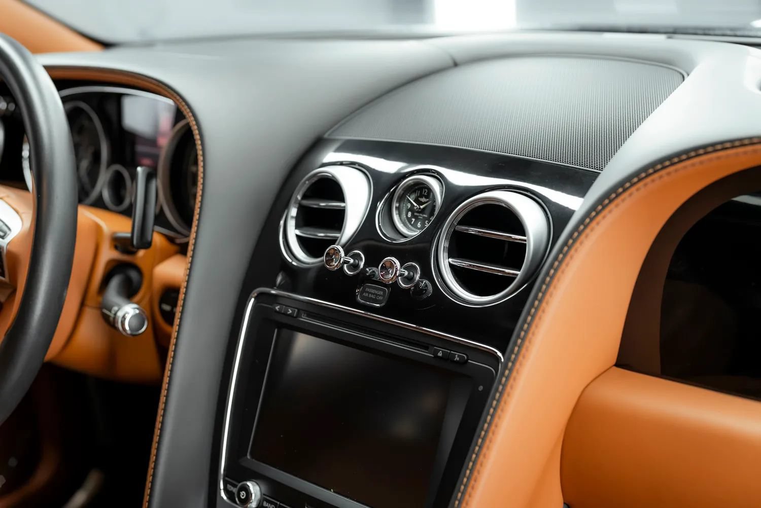 Used 2014 Bentley Flying Spur W12 AWD/4WD image 34