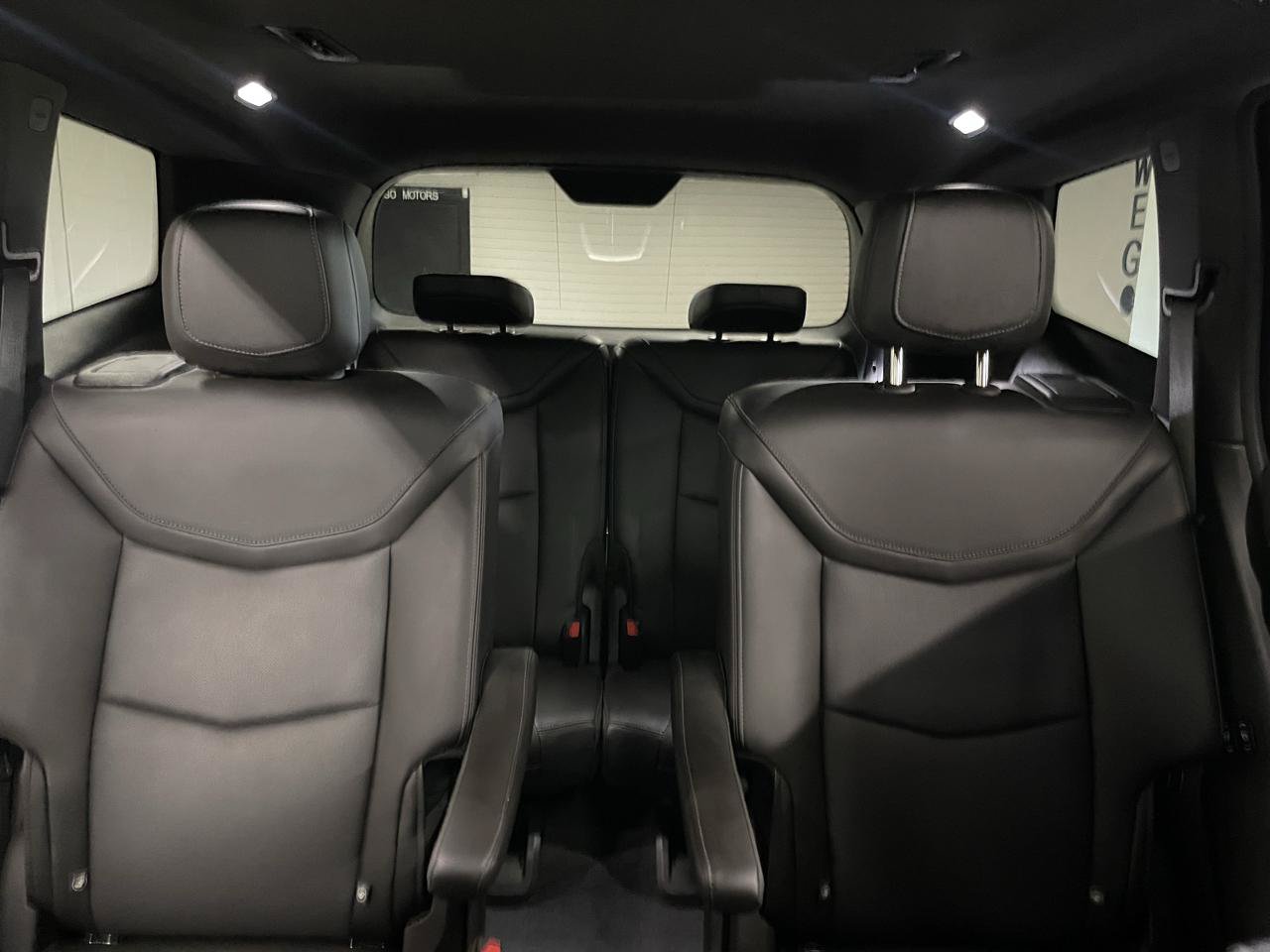 Used 2025 Cadillac XT6 Premium Luxury w/ Technology Package FWD image 21