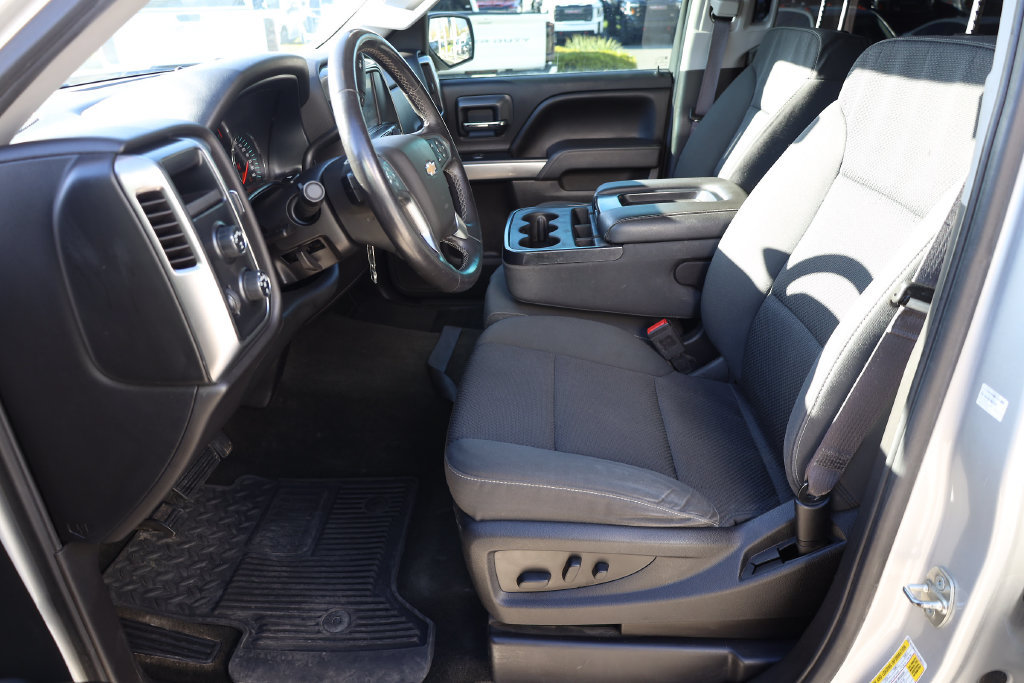 Used 2017 Chevrolet Silverado 1500 LT w/ All Star Edition AWD/4WD image 11
