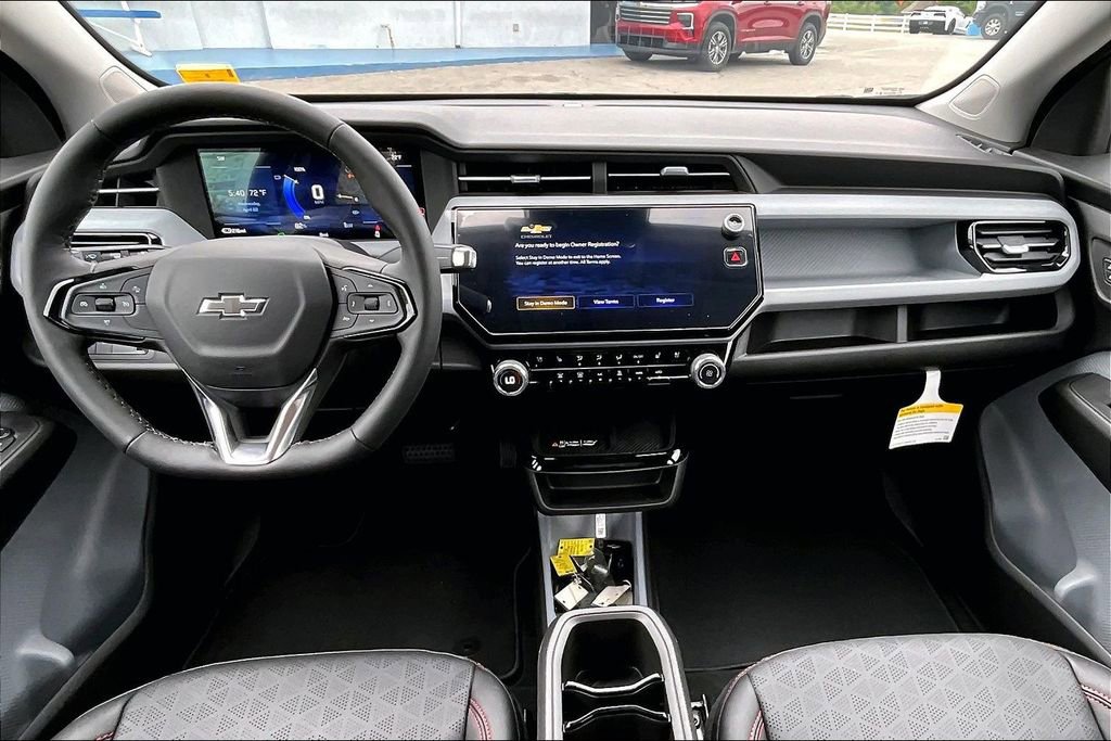 New 2027 Chevrolet Bolt RS w/ Technology Package FWD image 5