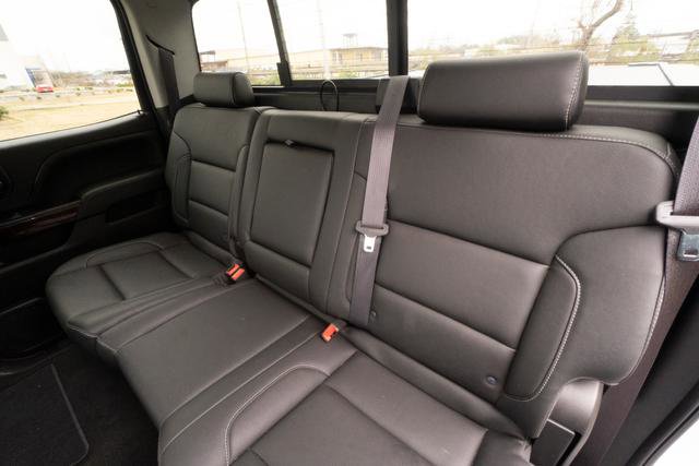 Used 2017 GMC Sierra 1500 SLT w/ SLT Premium Package image 31