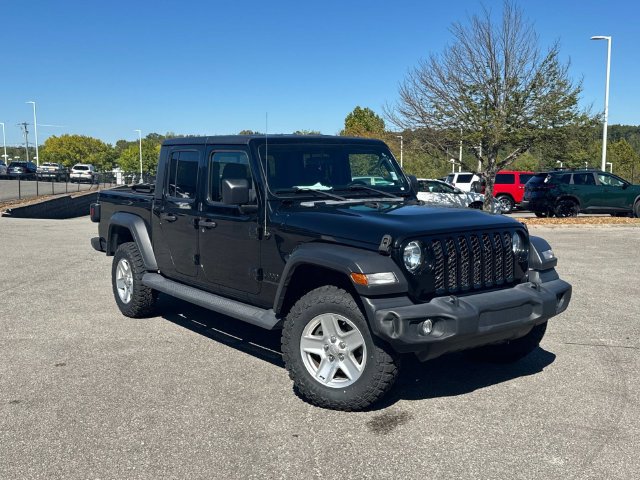 Used 2020 Jeep Gladiator Sport w/ Quick Order Package 24S AWD/4WD image 2