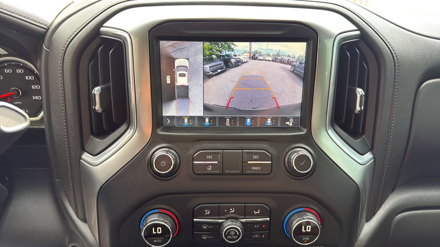 Used 2019 Chevrolet Silverado 1500 LTZ AWD/4WD image 10
