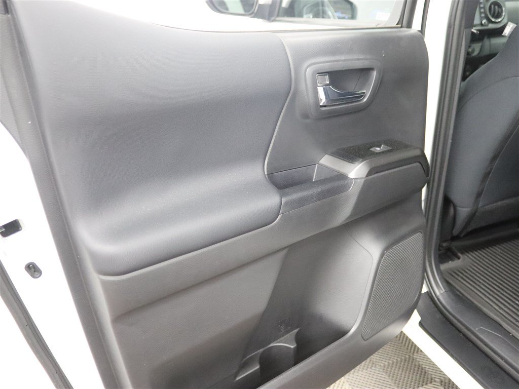 Used 2023 Toyota Tacoma TRD Sport AWD/4WD image 20