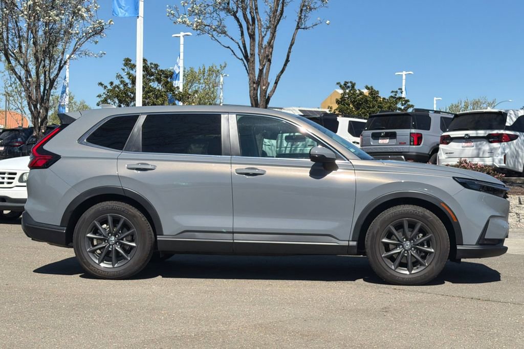 Used 2026 Honda CR-V EX-L image 3