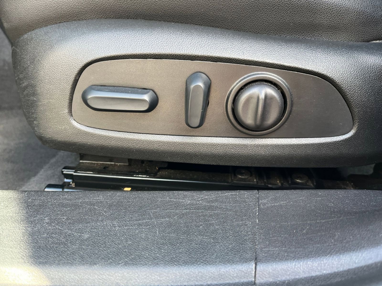 Used 2024 Chevrolet Malibu LT image 22