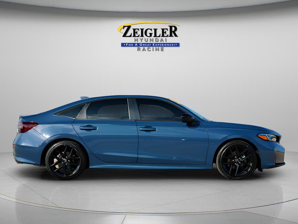 Used 2025 Honda Civic Sport image 8