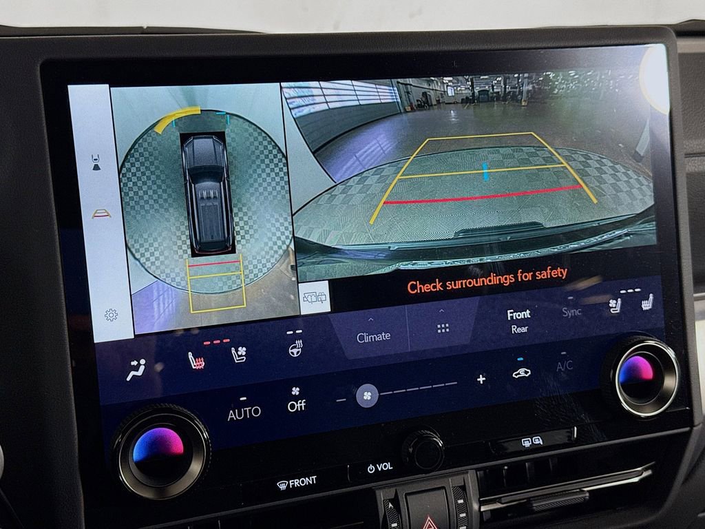 Certified 2024 Lexus GX 550 w/ Accessory Package (Z1) image 12