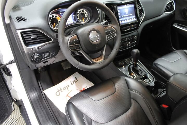 Used 2022 Jeep Cherokee Limited image 48