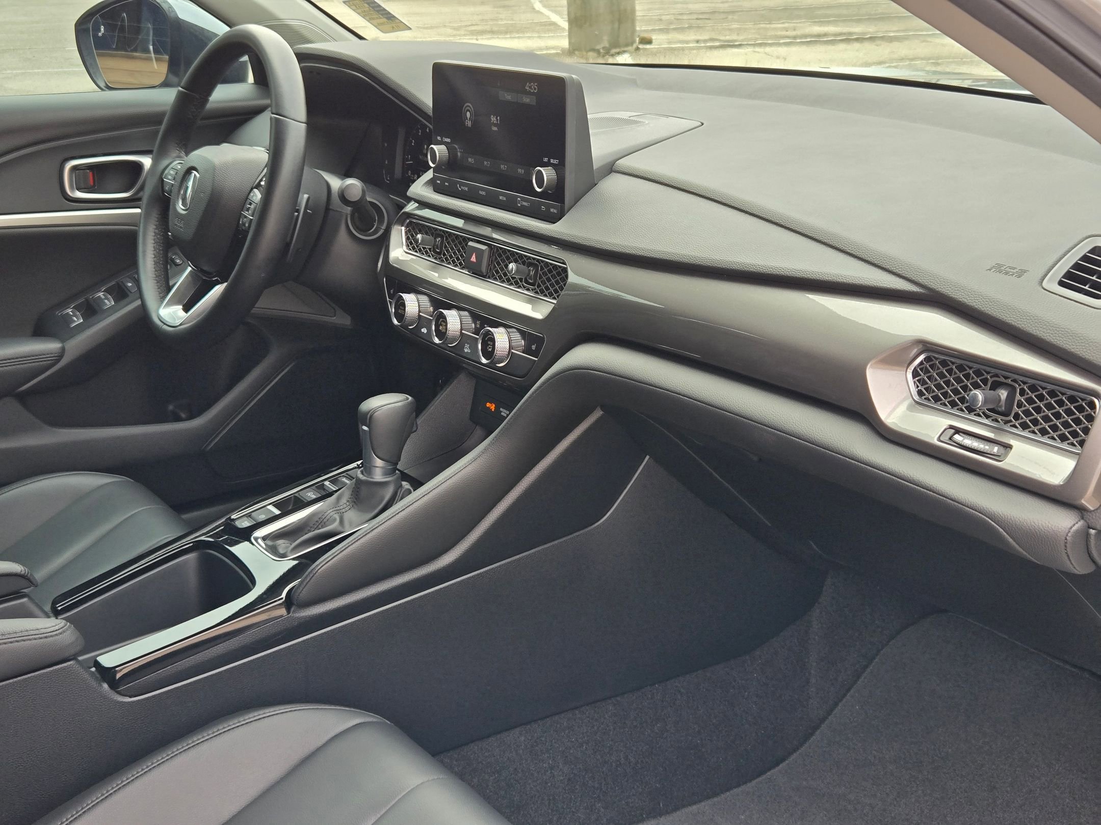 Certified 2023 Acura Integra FWD image 30